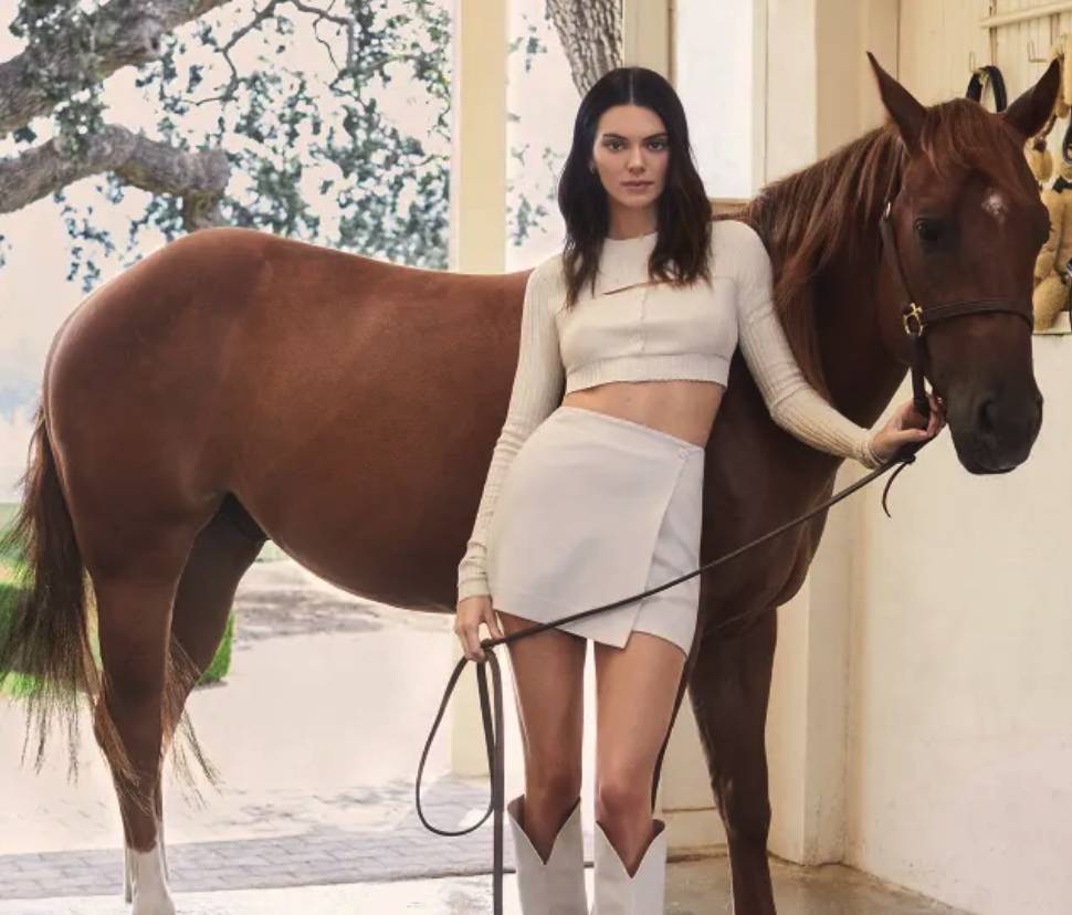 Kendall Jenner'nın At Binme Tutkusu! 3